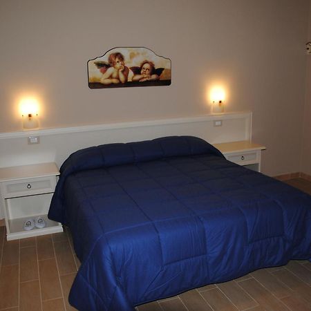 La Chioccia Otel Valmontone Dış mekan fotoğraf
