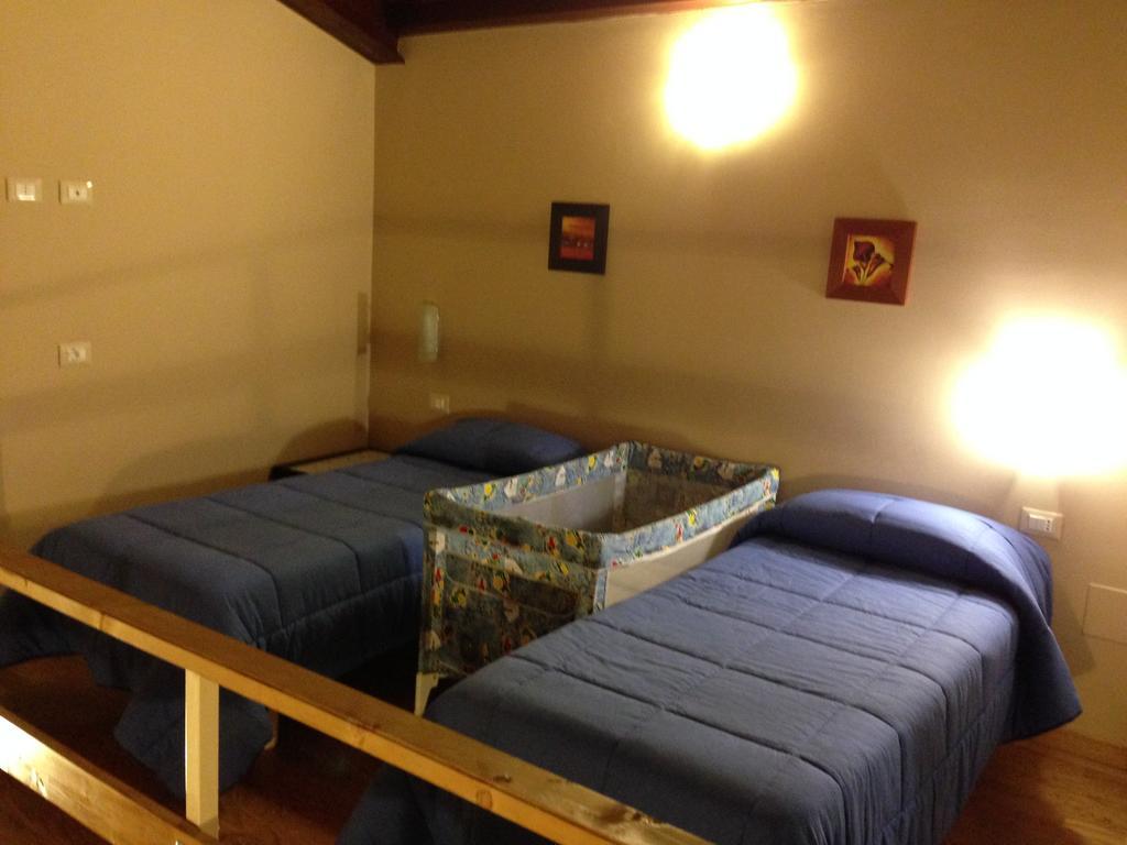 La Chioccia Otel Valmontone Oda fotoğraf